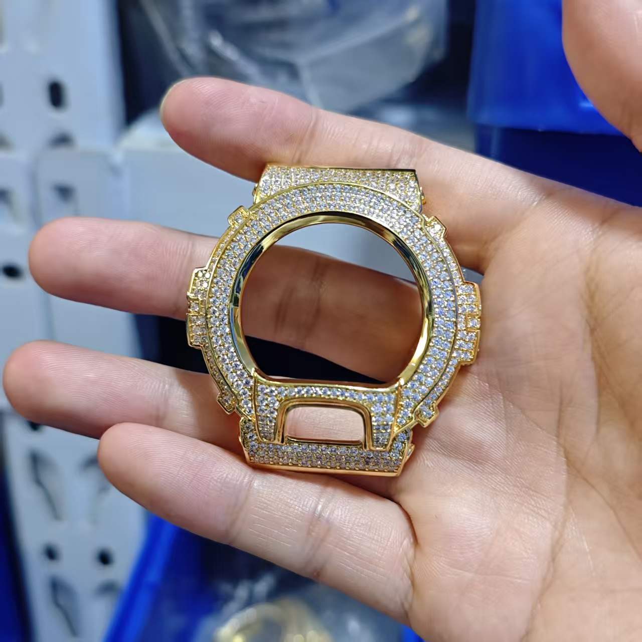 Stones Watches & Jewelry In Sweden Ab - UWIN アイスアウト パヴェセッティング モアサナイト/CZストーン 腕時計ケースカバー DW-6900交換用時計ケース