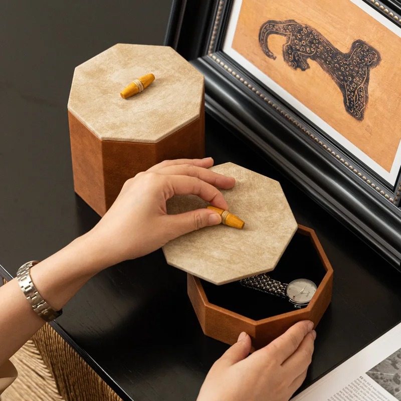 イタリア製時計オーガナイザー滑らかな植毛レザー高級八角形時計 - Jewelry Watches Box のレビューと価格