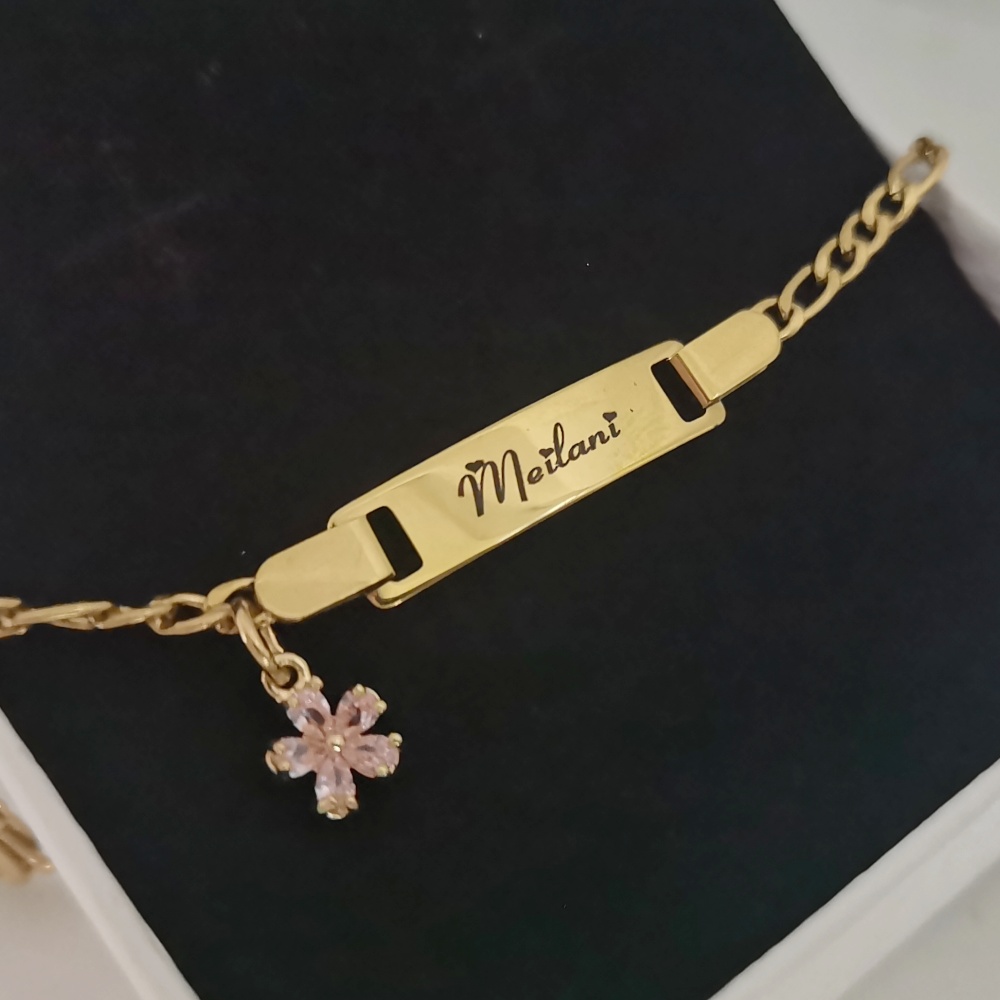 Leechee-子供のための小さなペンダントネックレス,カス - Engraved Name Necklace のレビューと価格