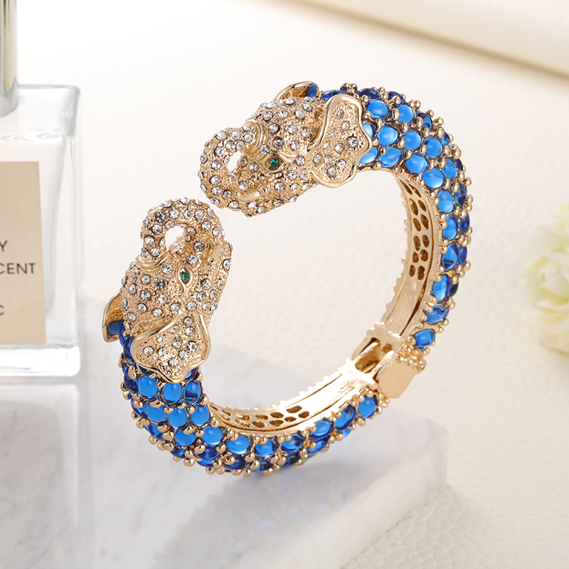 フラットパラダイス-カラフルな2頭象樹脂ブレスレット、女性用 - Paradise Jewelry & Watches Llc Miami のレビューと価格
