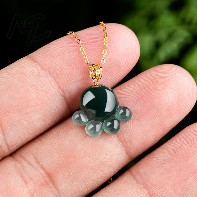 天然本物のエメラルドブルーウォータージェイド猫の足ペンダント - Jewelry & Watches Sp Z Oo Ul Frezerów 3 のレビューと価格